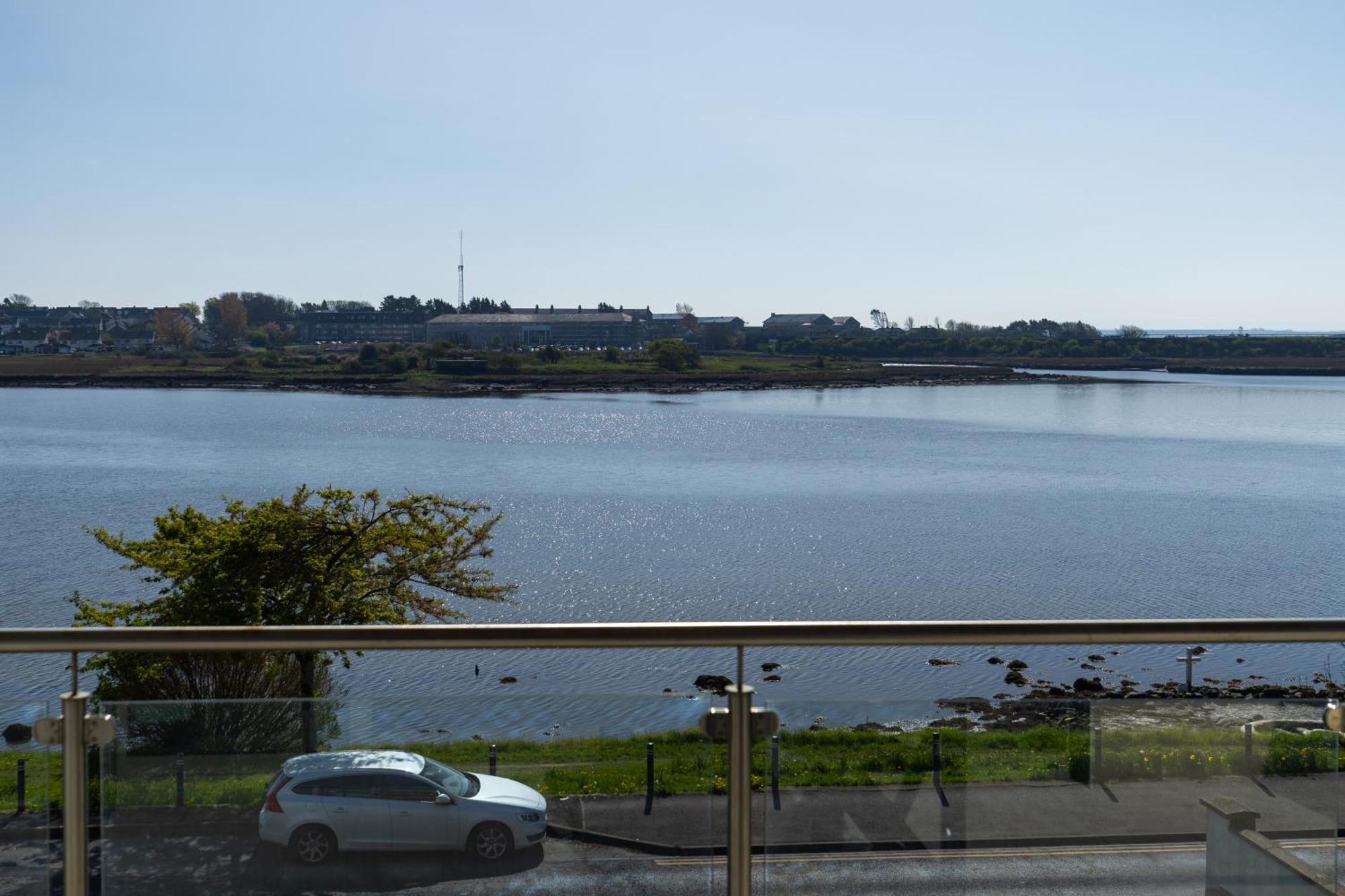 Tur An Tsaile - Galway Lakeside Apartments Exterior photo